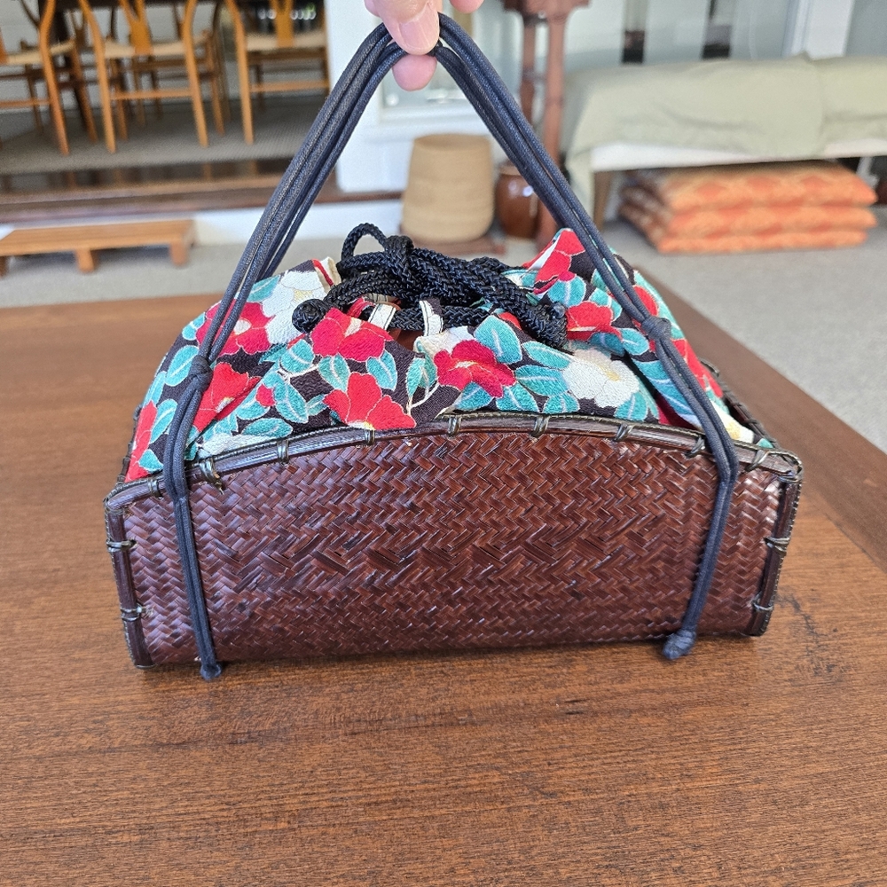 Woven Handbag with Drawstring Closure